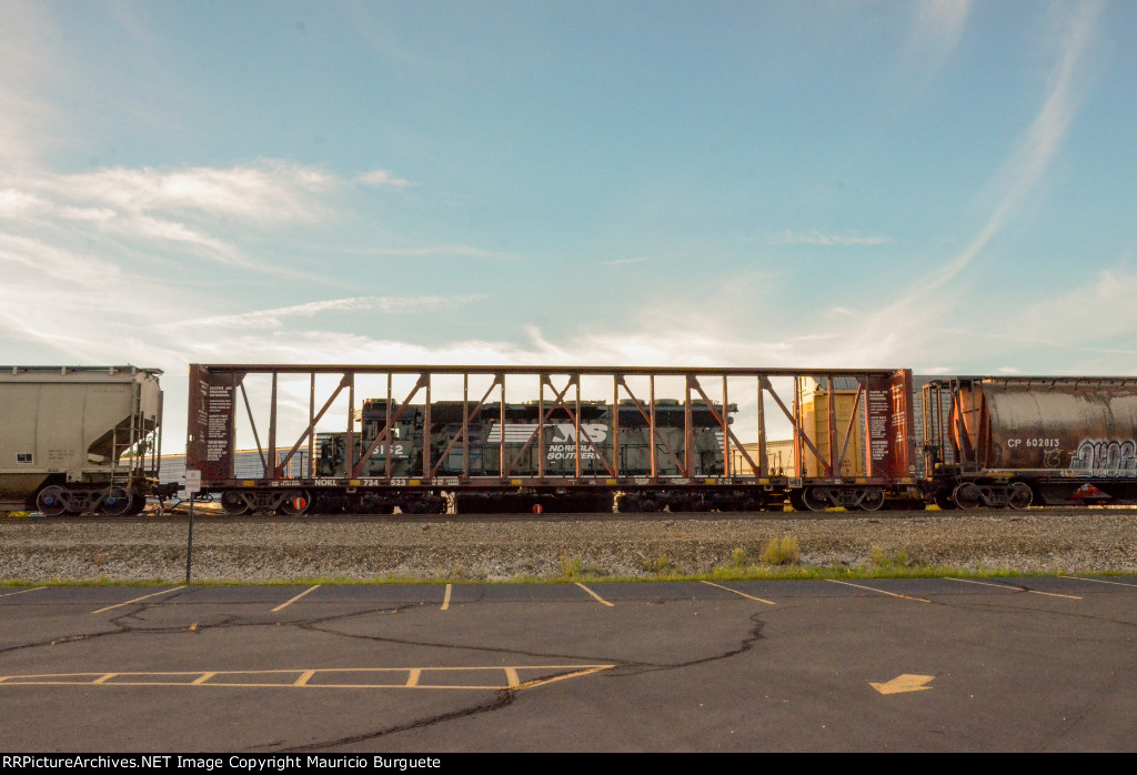 NOKL Centerbeam Flat Car